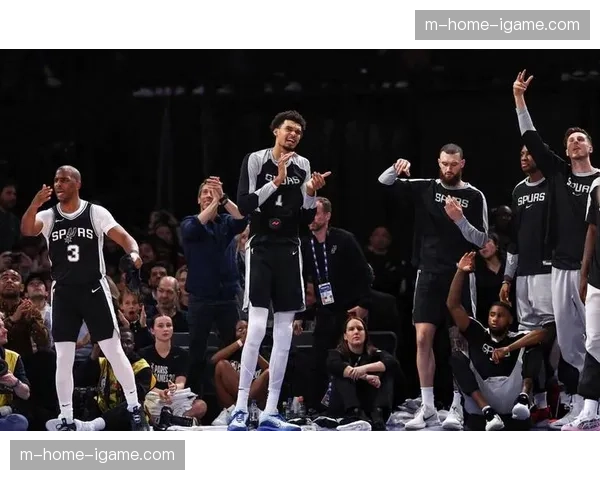 马刺防守端压迫性策略 造成步行者16次失误转化为得分